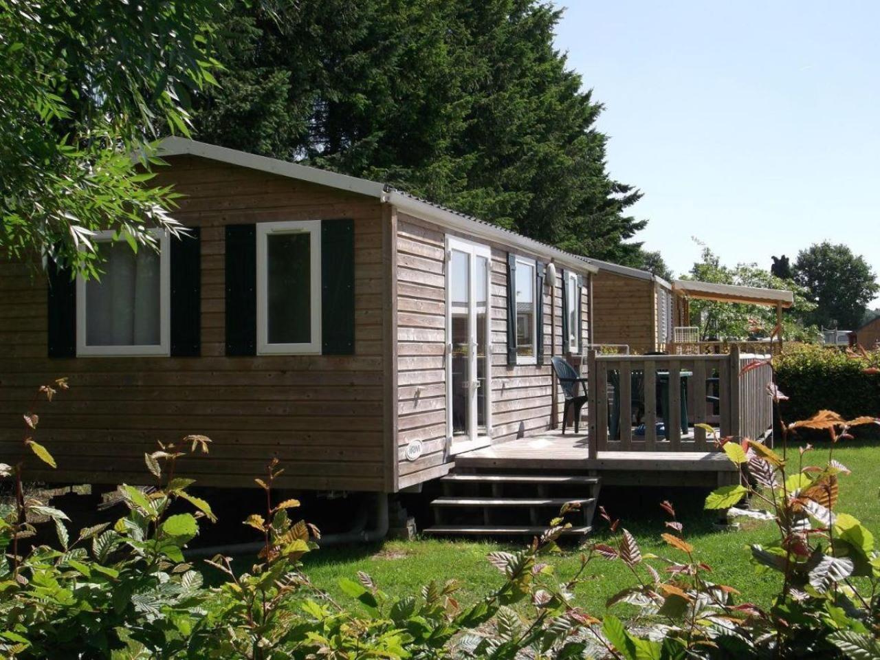 Camping De La Foret Seasonova Sillé-le-Guillaume المظهر الخارجي الصورة